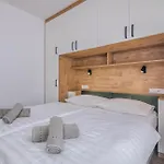 Segulja 4*
