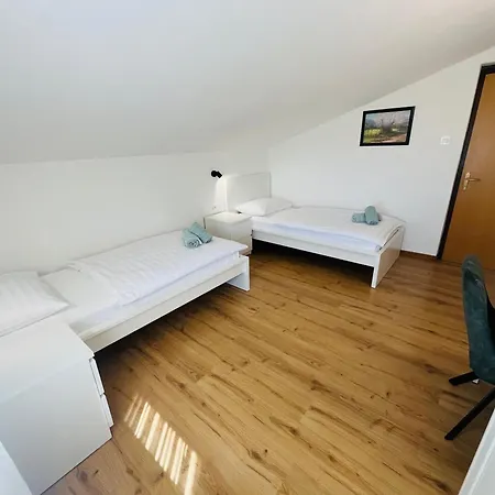 Segulja 4*