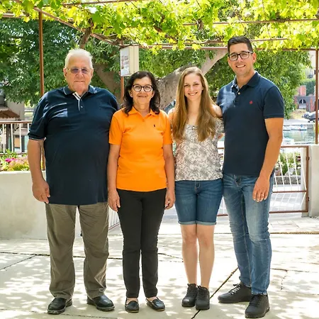 招待所 Segulja 马林斯卡