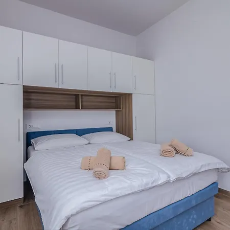 招待所 Segulja 4*