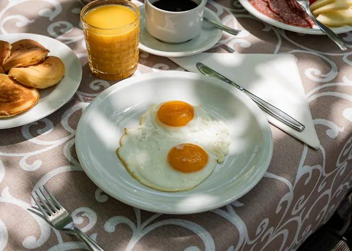 Πανσιόν Segulja 4*